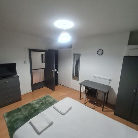 Ferienwohnung Colebert Avenue London Exterior foto